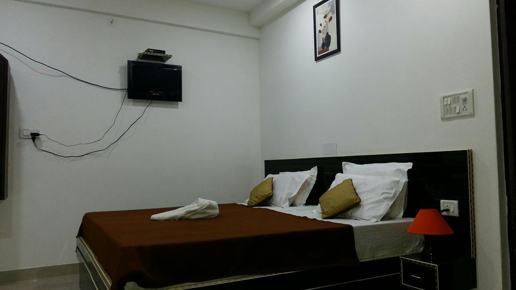 Hotel Safari 阿格拉 外观 照片
