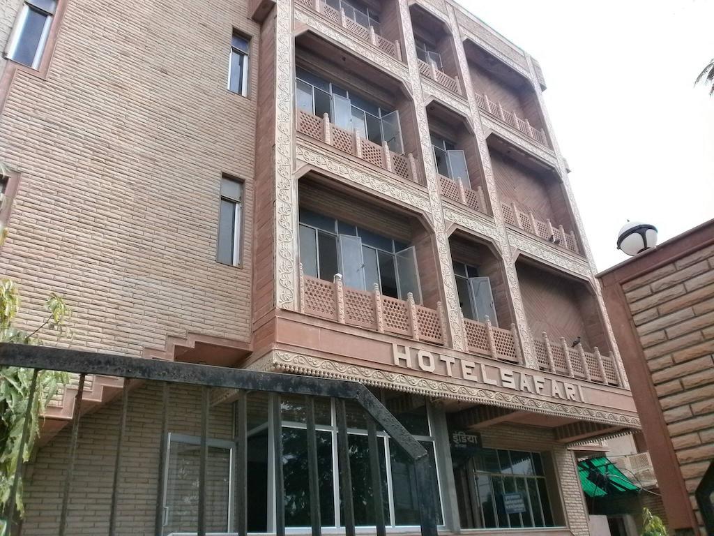 Hotel Safari 阿格拉 外观 照片