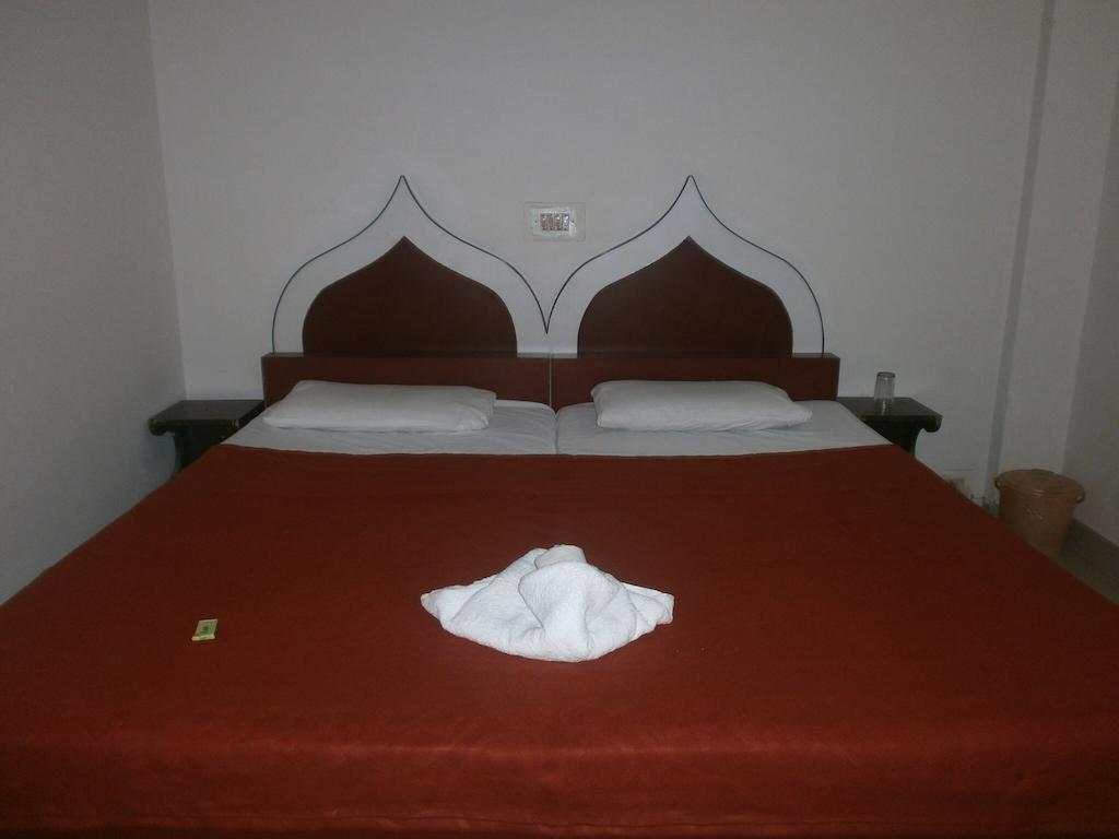 Hotel Safari 阿格拉 客房 照片