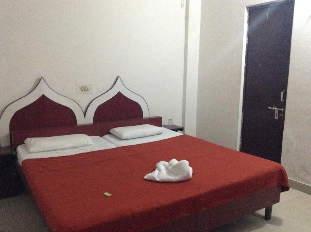 Hotel Safari 阿格拉 外观 照片