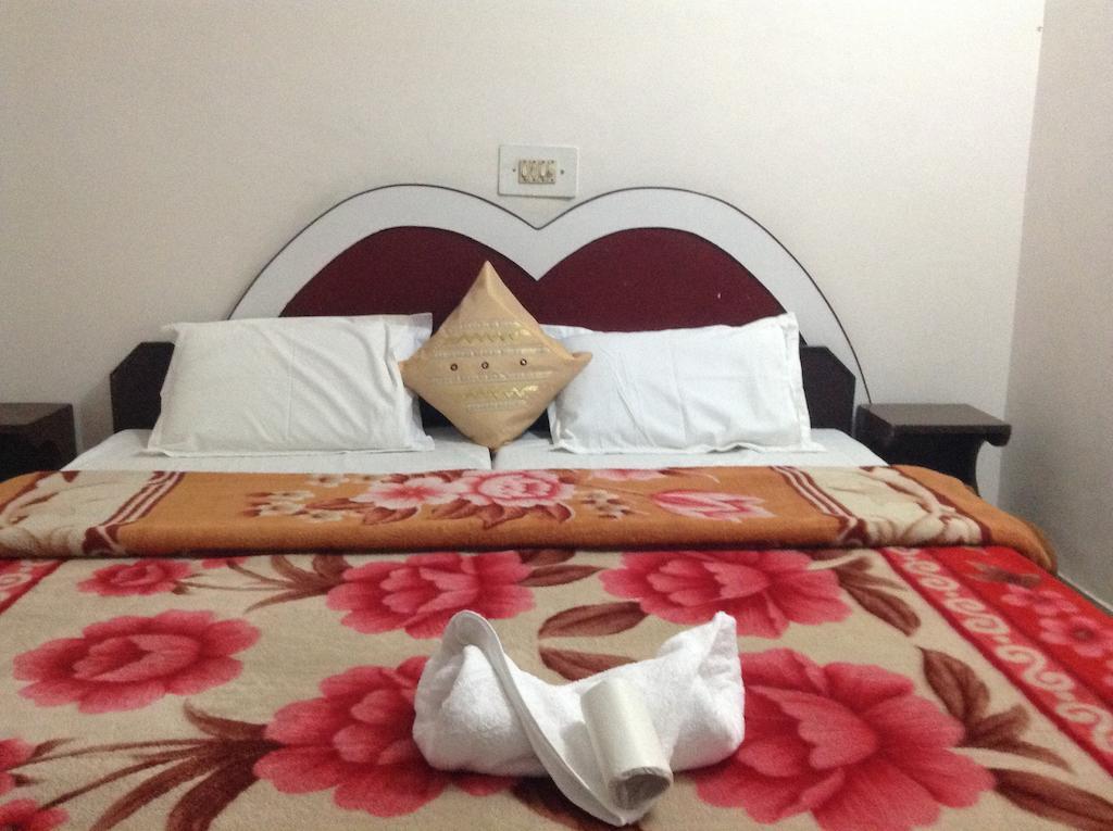Hotel Safari 阿格拉 外观 照片