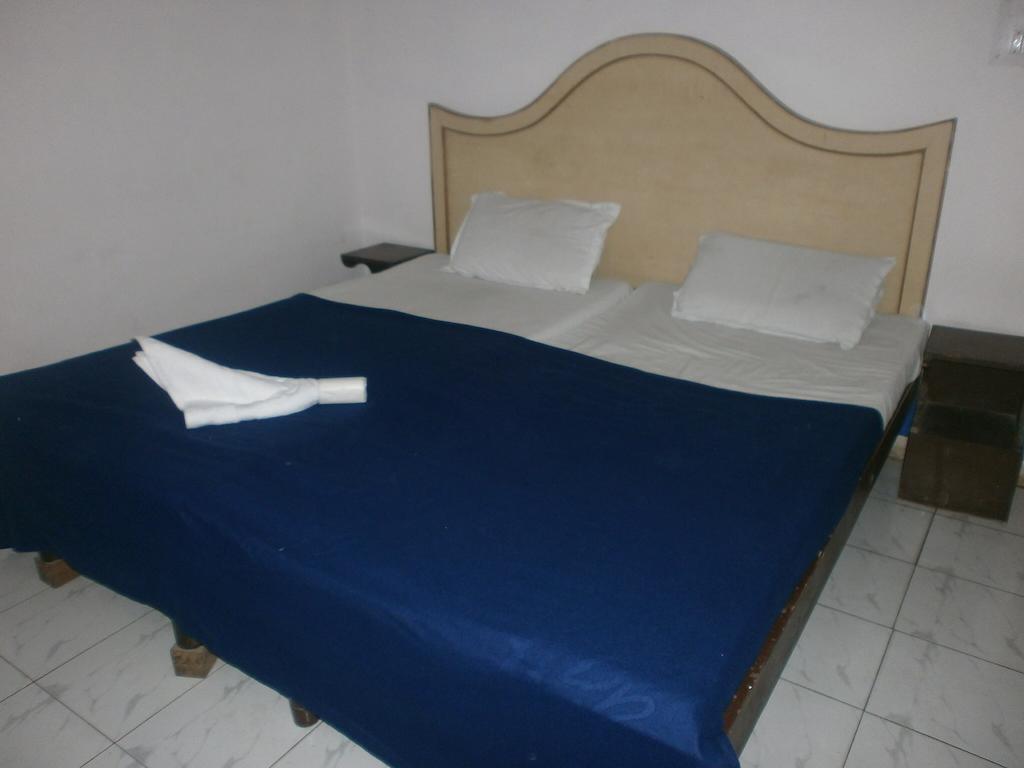 Hotel Safari 阿格拉 外观 照片
